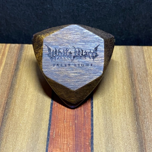 Guitar Pick "White Ward" ovangkol/blue